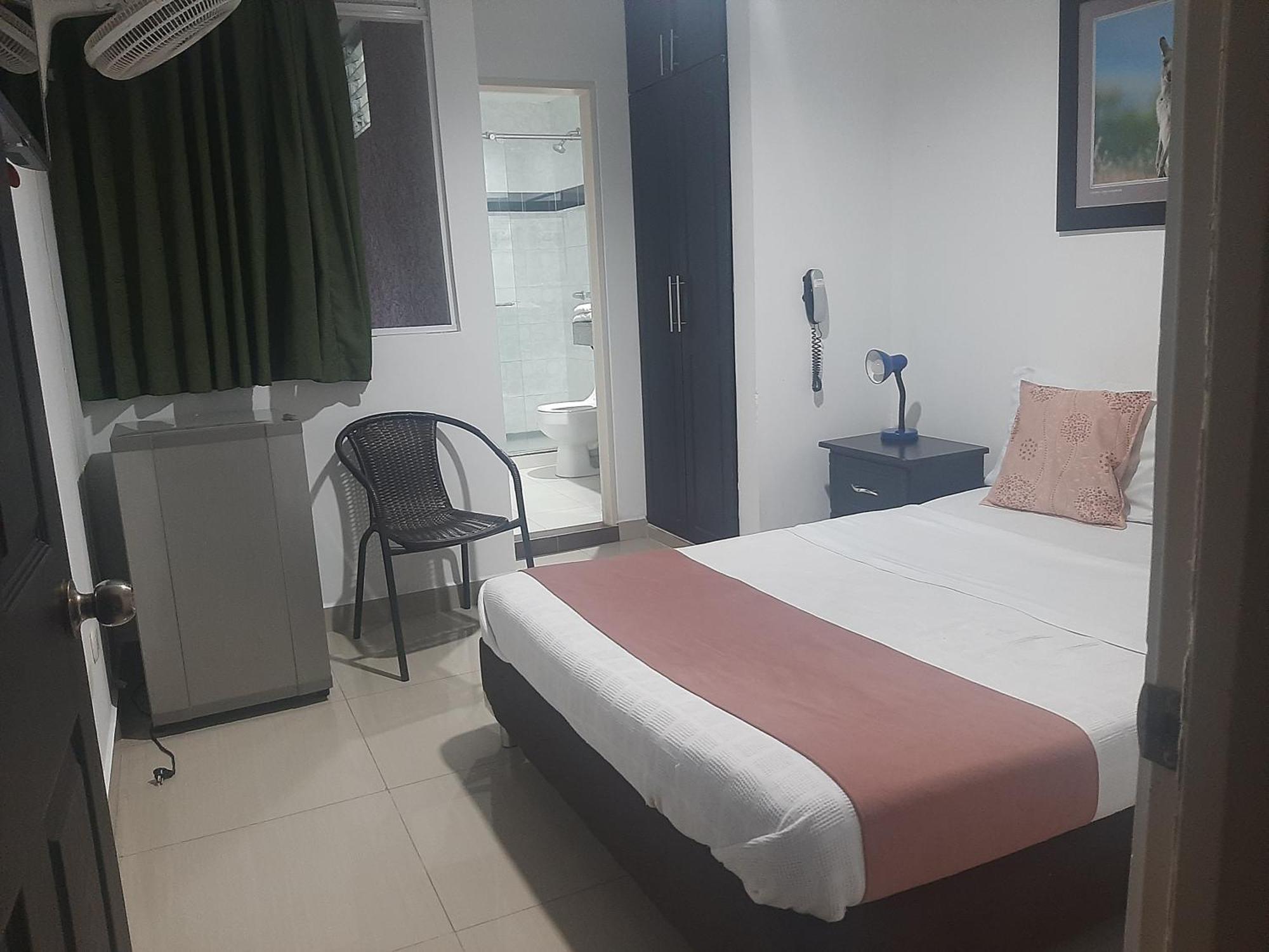 Hotel Aussie Koala Armenia  Exterior photo